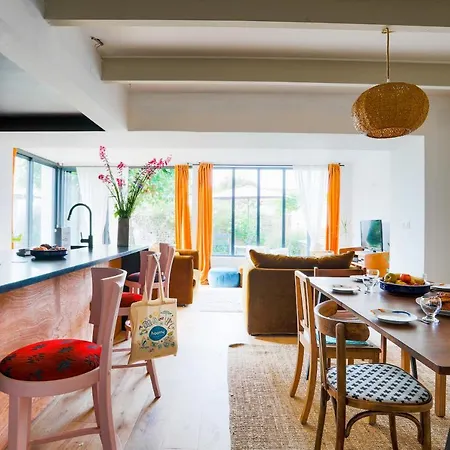 Vakantiehuis Maison Enchantee A Marie De Re Pour 8 *